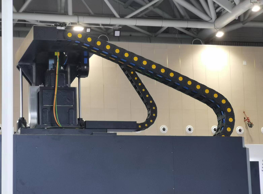 加强型拖链应用